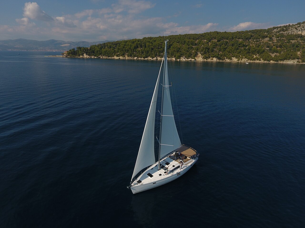 Photo #1 - Elan Impression 50 - 5 + 1 cab. (Lena) in Split - 33720