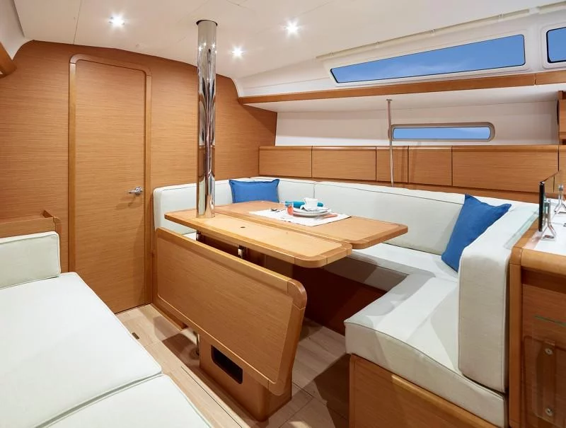 Sun Odyssey 389 (Agios Georgios)  - 5