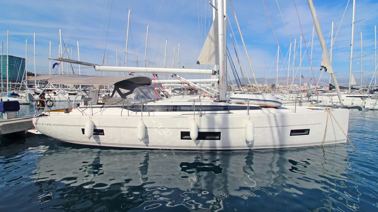 Bavaria C45 Style - 3 cab. (Manna)  - 2