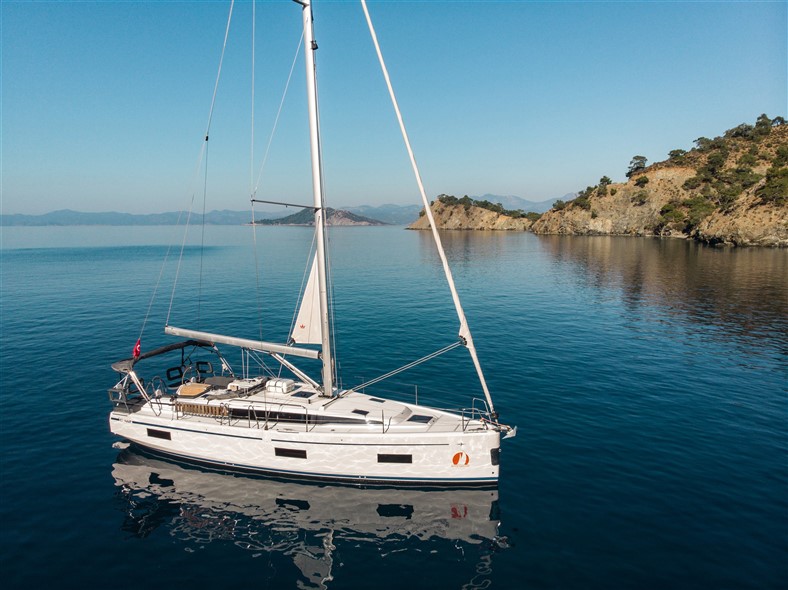 Photo #3 - Bavaria C42 (Aruna) in Fethiye - 33793