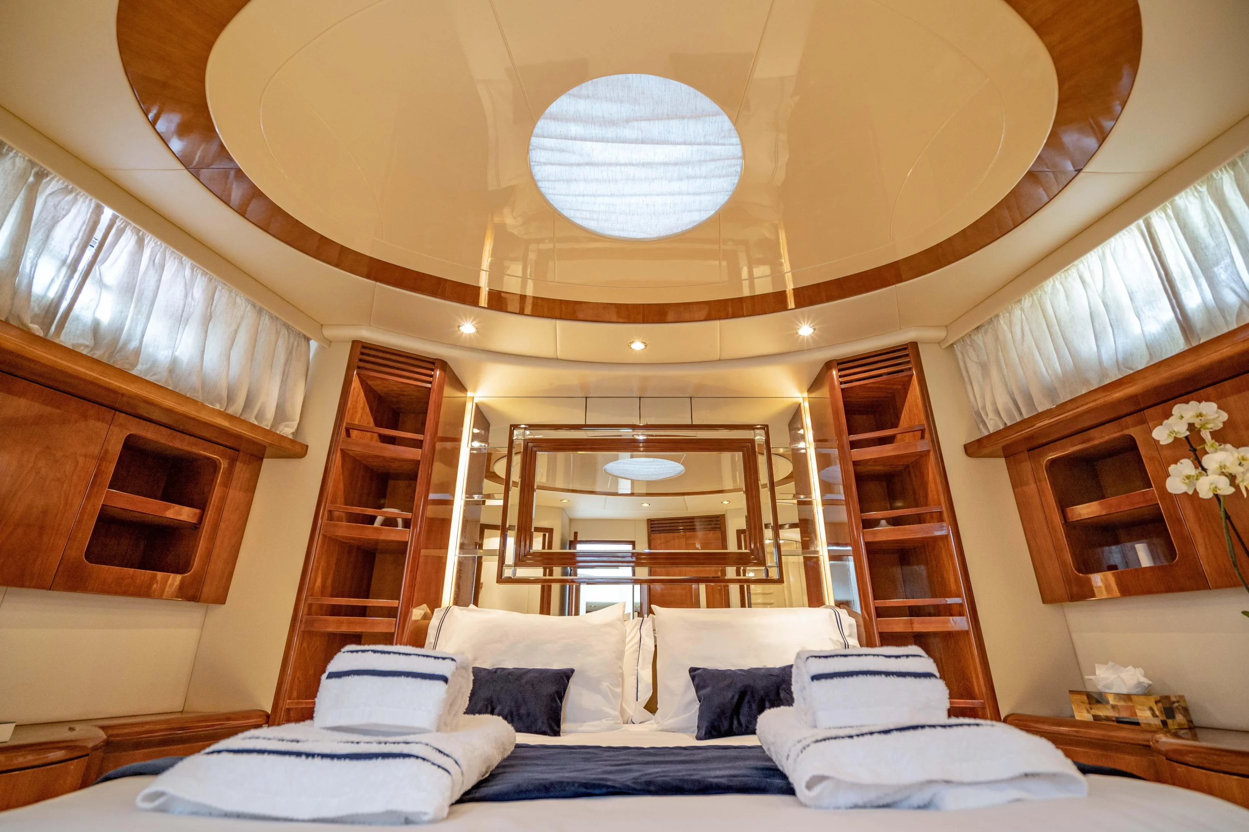 Azimut 74 Fly - 3 + 1 cab. (Estia Zeus)  - 2