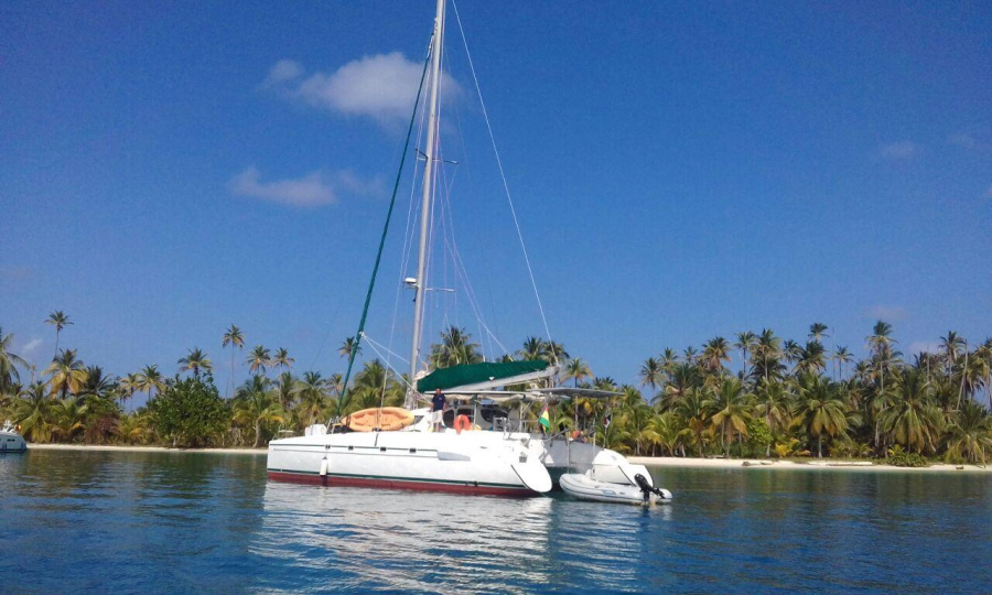 Photo #8 - Bahia 46 - 3 + 1 cab. (Nikita) in San Blas - 33834