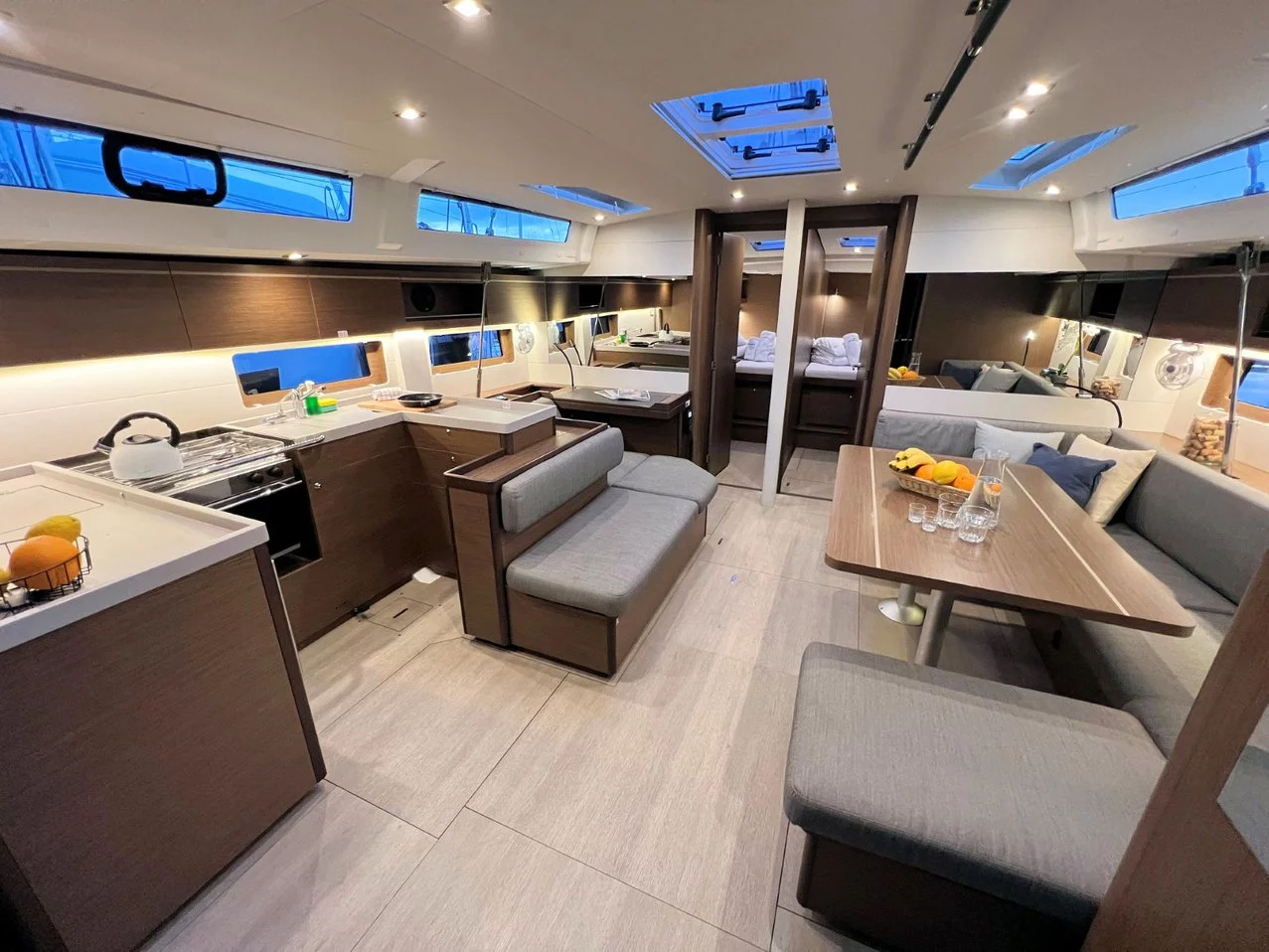 Oceanis 51.1 (Panda II)  - 23