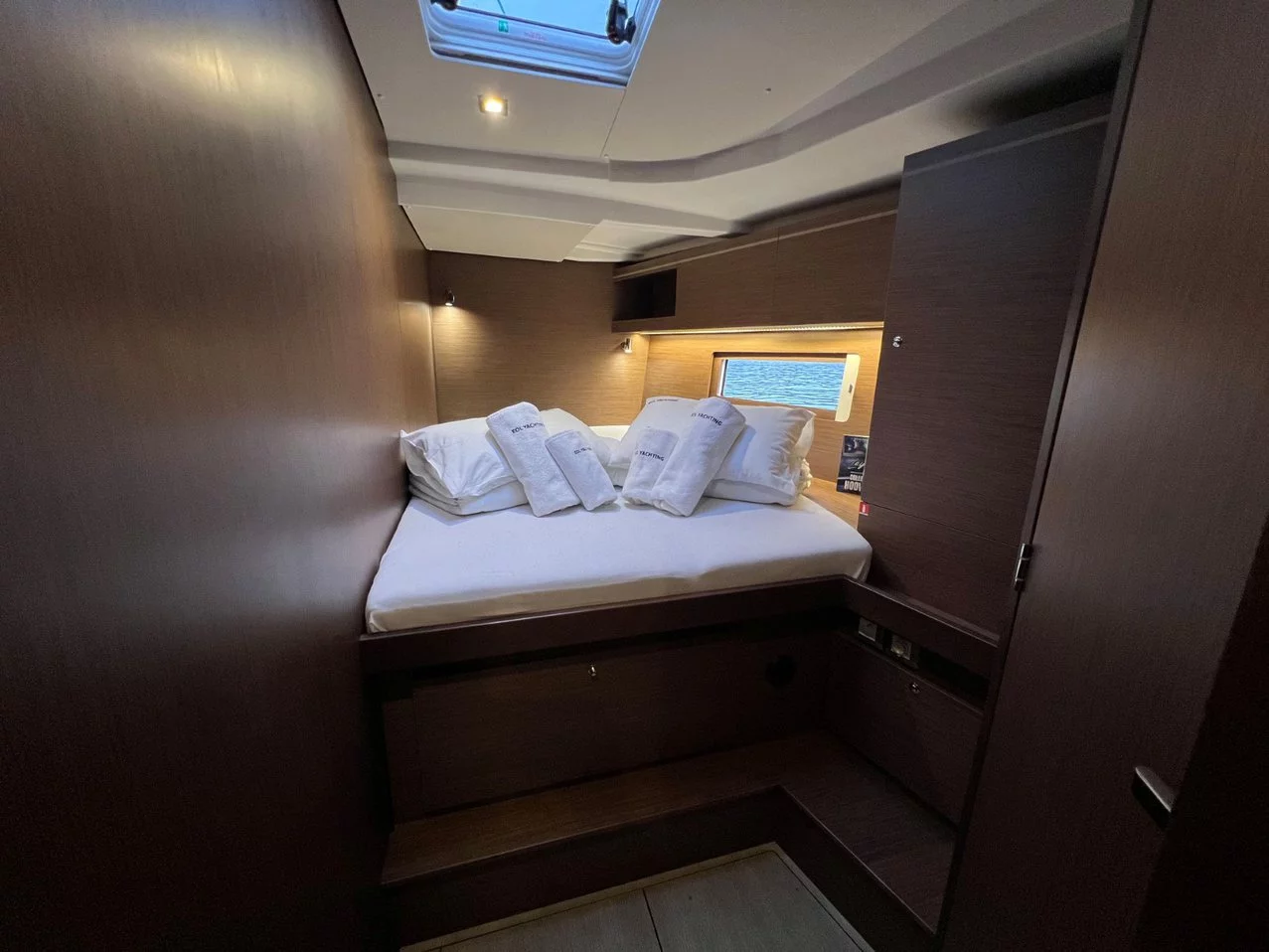 Oceanis 51.1 (Panda II)  - 38