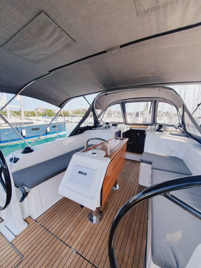 Bavaria C38 (Infinity)  - 5
