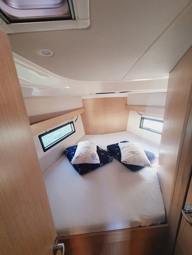 Bavaria C38 (Infinity)  - 13