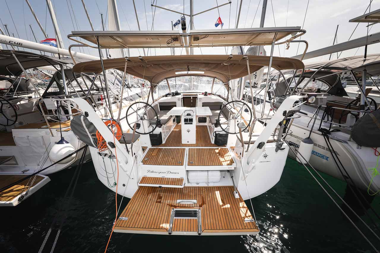 Photo #1 - Sun Odyssey 440 - 3 cab. (Follow your Dream) en Biograd - 33866