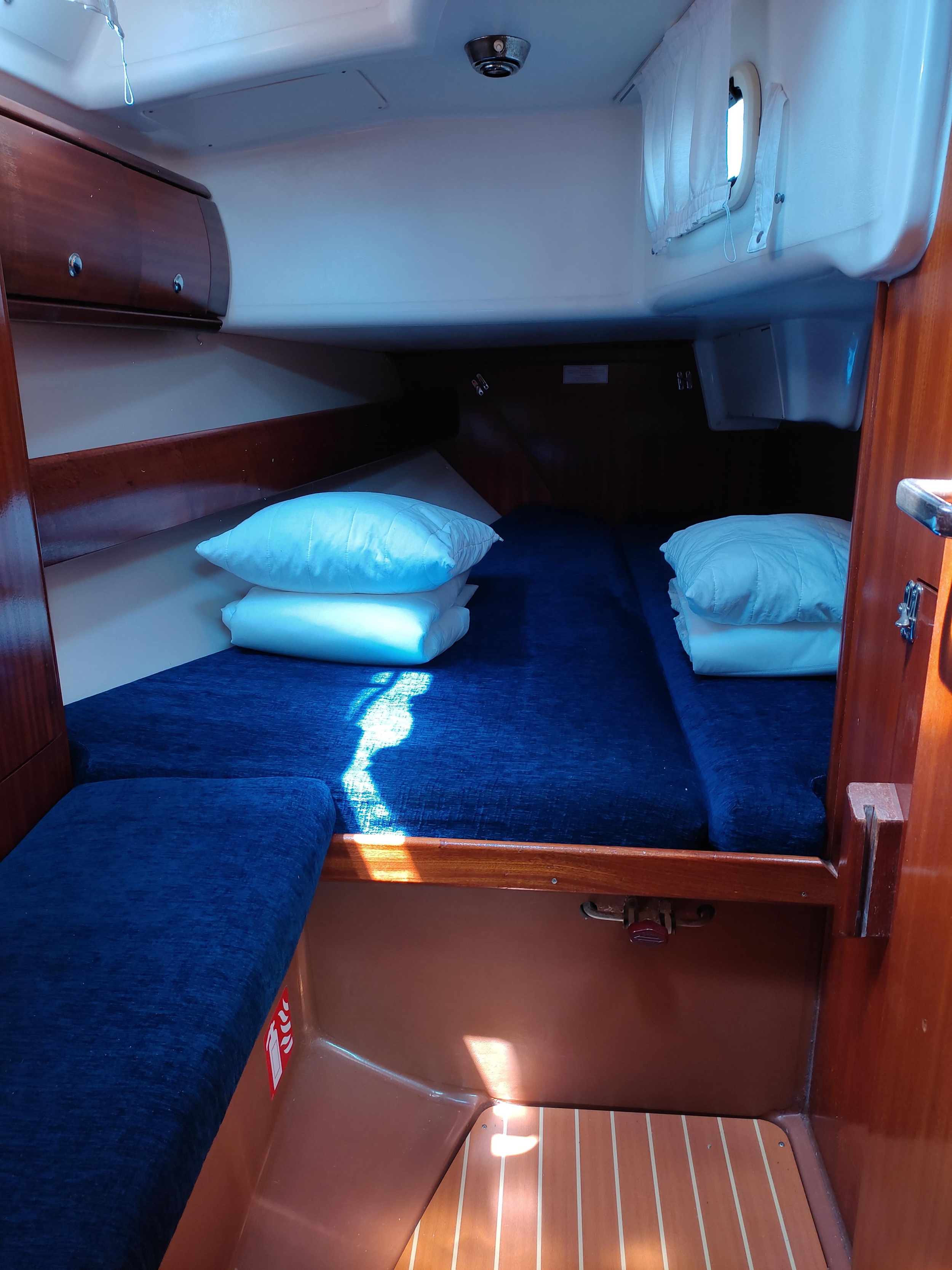 Photo #9 - Bavaria 41 (Dorothea) in Corfu - 33867