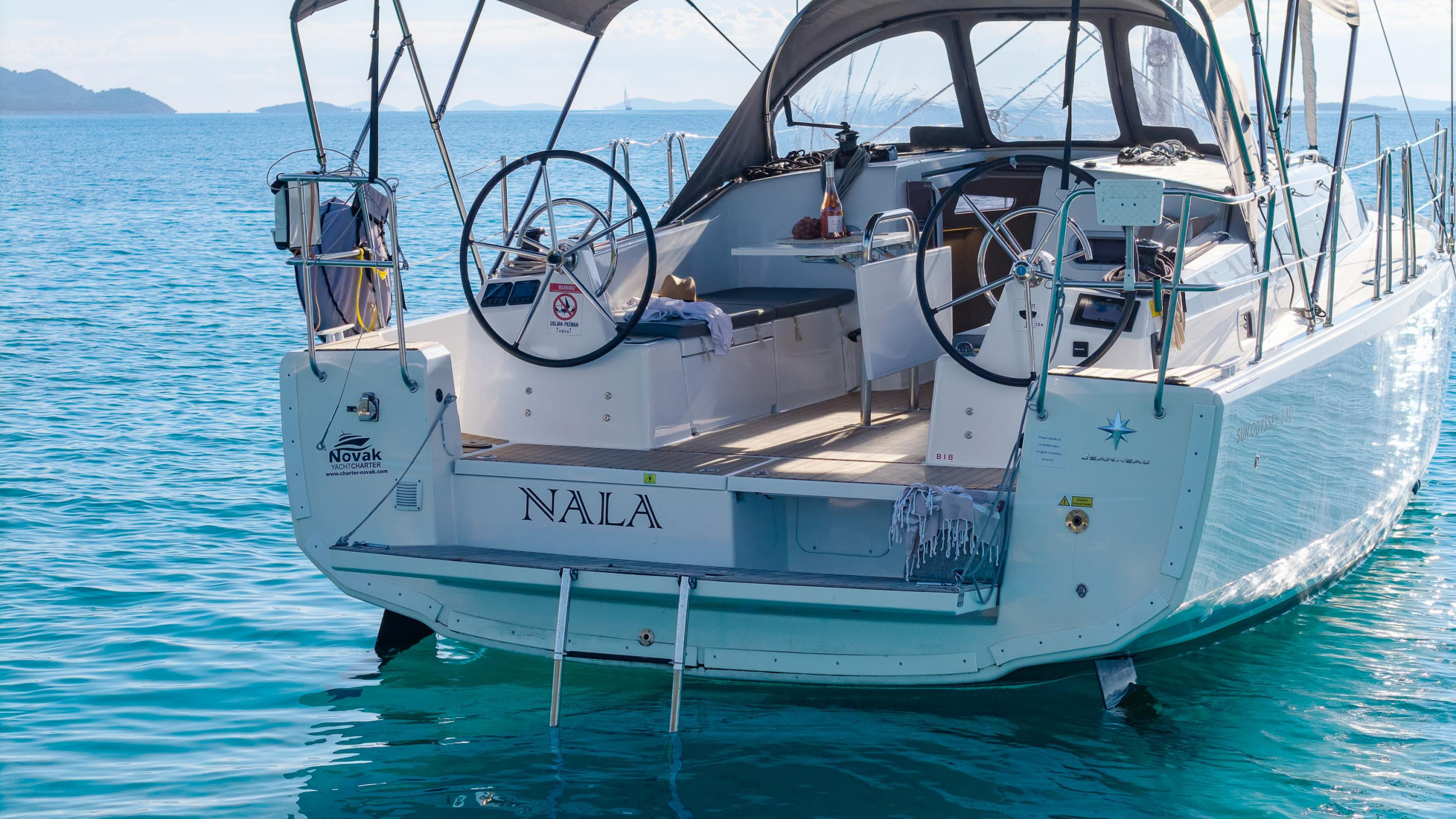 Sun Odyssey 380 - 3 cab. — photo 3