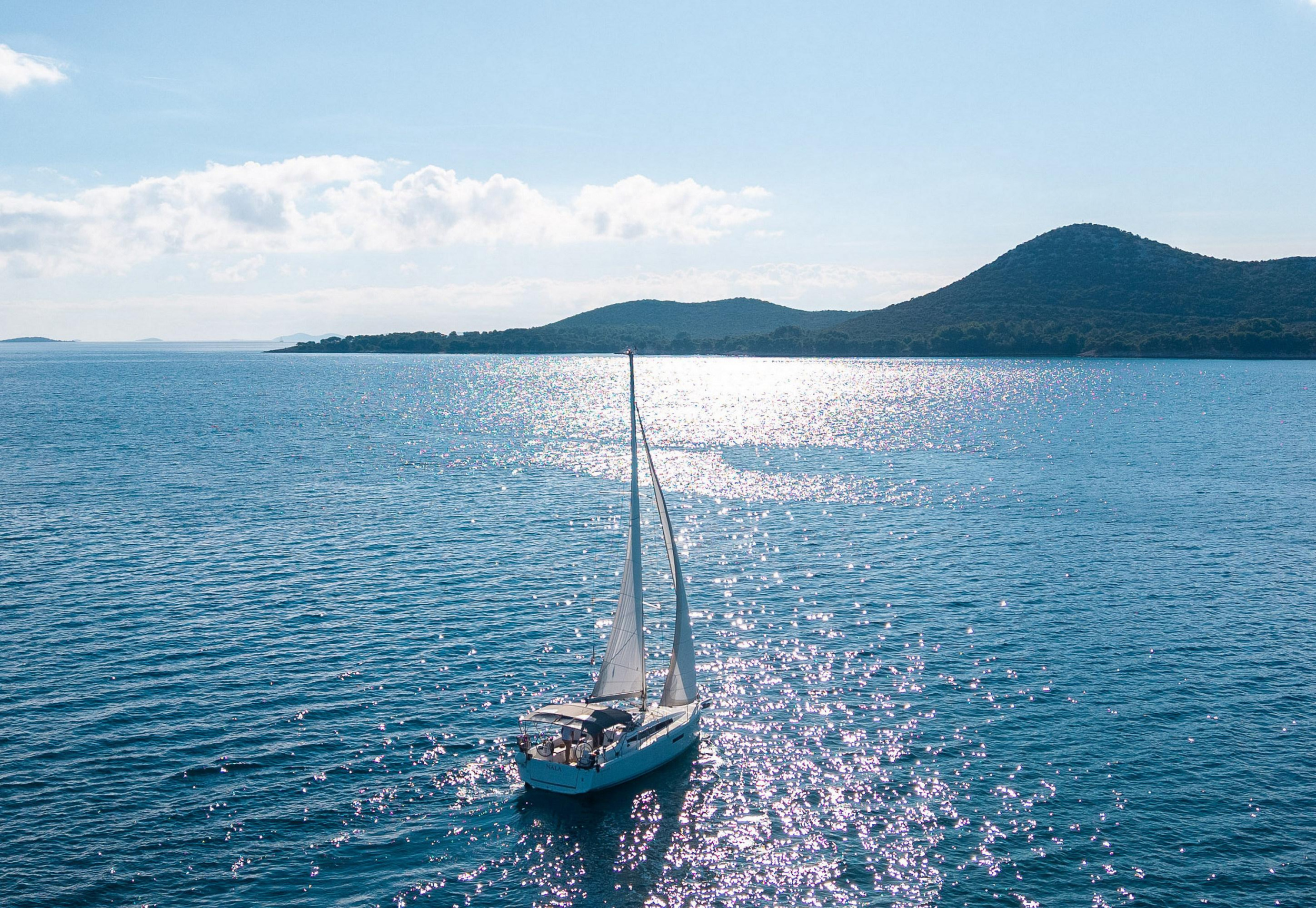 Sun Odyssey 380 - 3 cab. — photo 9