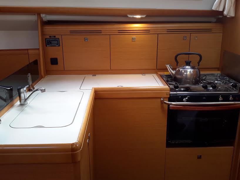 Photo #8 - Sun Odyssey 36i (El Greco) in Atene - 33914