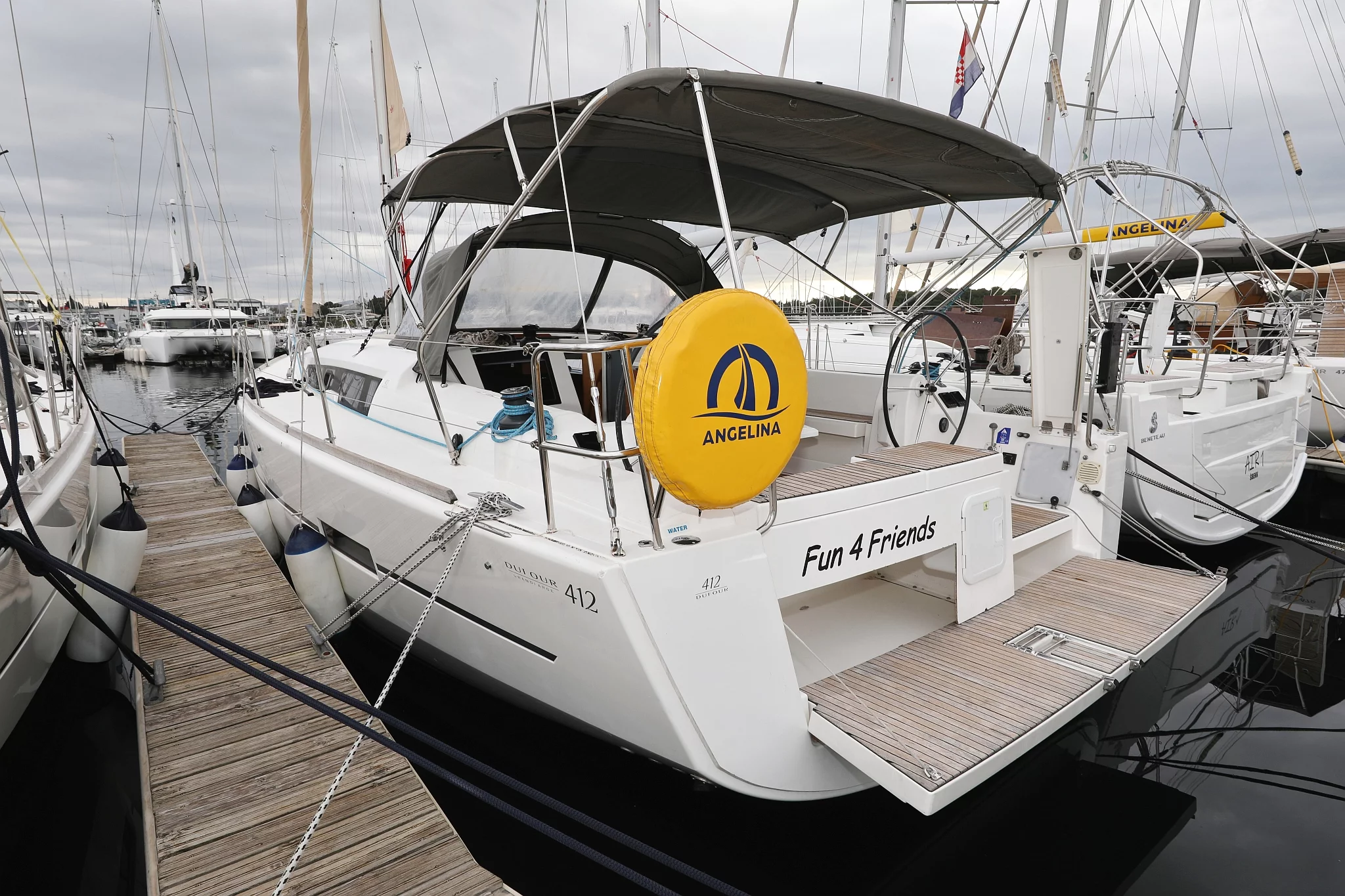 Dufour 412 GL (Fun 4 Friends)  - 4