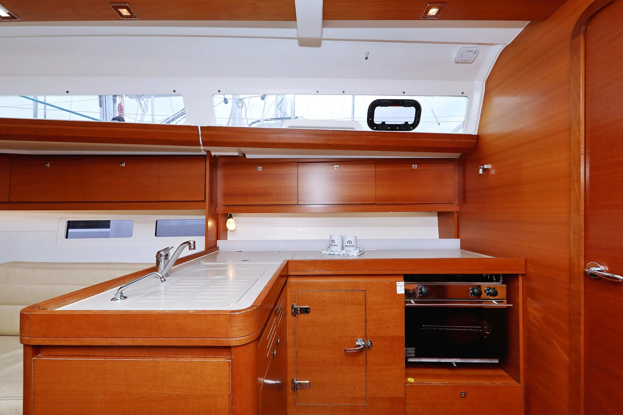 Dufour 412 GL (Fun 4 Friends)  - 18