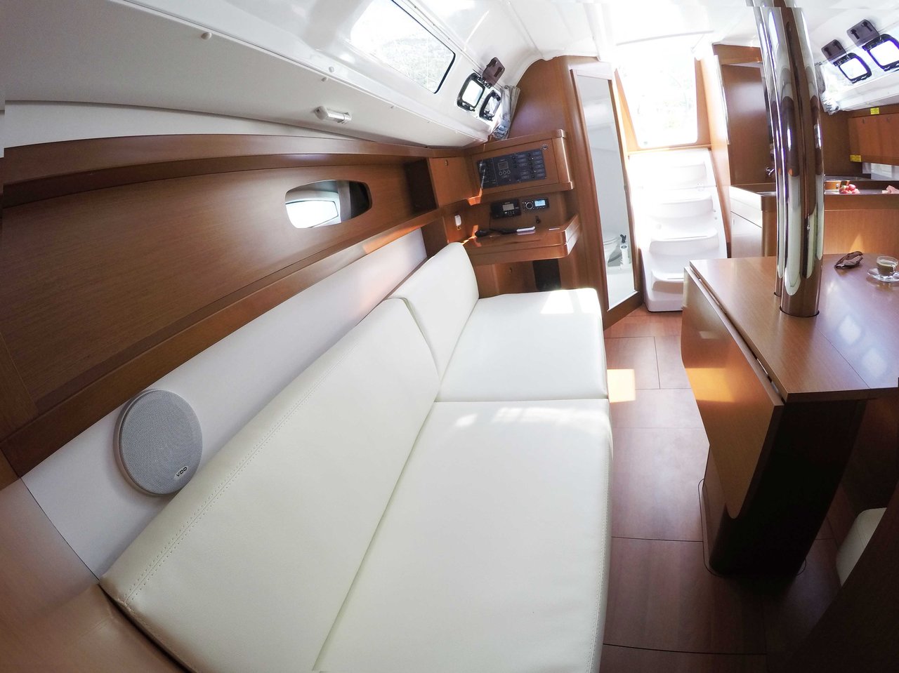 Photo #14 - Oceanis 31 (Honey) in Split - 33935
