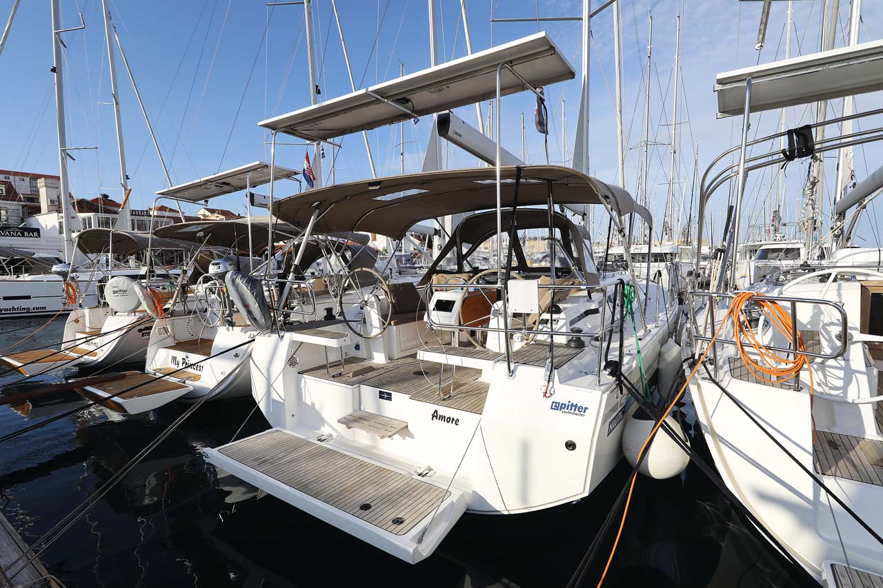 Photo #3 - Bavaria C38 Style (Amore) in Trogir - 33976