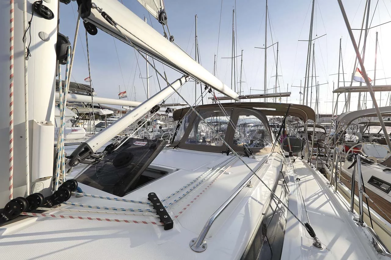 Bavaria C38 Style (Amore)  - 7