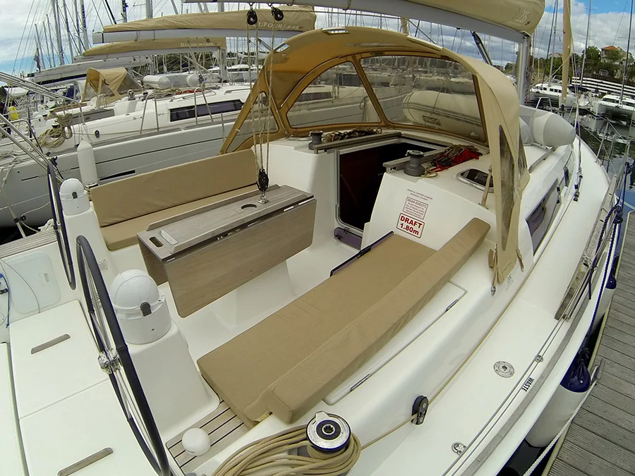 Dufour 335 GL (Lara)  - 10