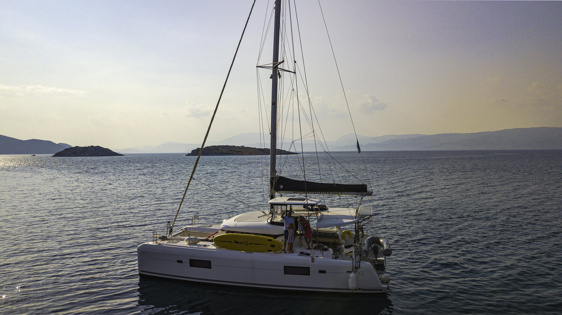Photo #5 - Lagoon 42 - 4 + 2 cab. (Chamotte) en Lavrion - 33985