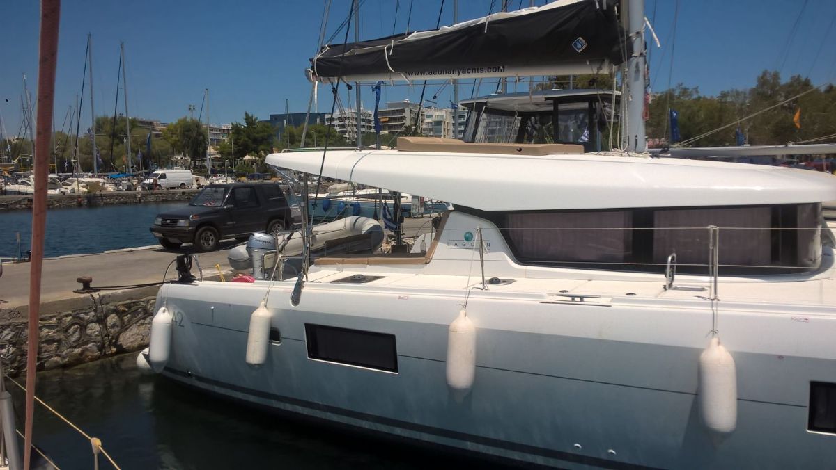 Photo #3 - Lagoon 42 - 4 + 2 cab. (Aeolian Breeze) en Preveza - 34015