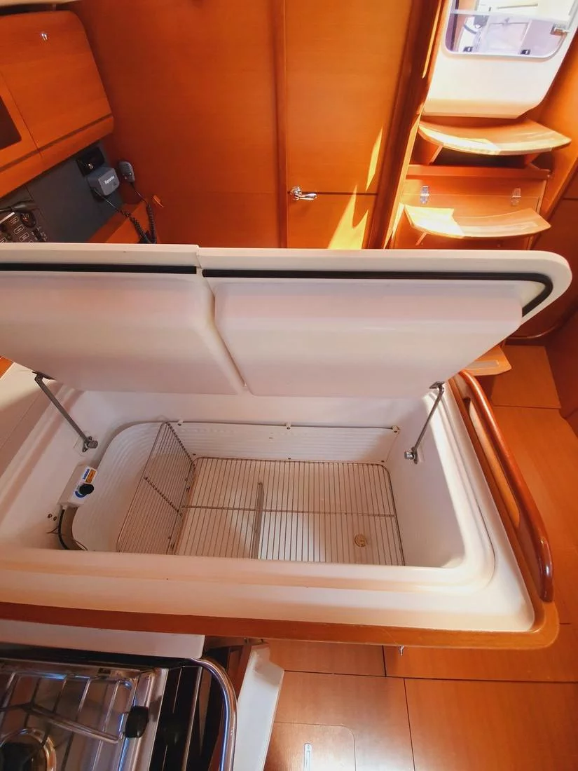 Dufour 405 GL (Namaste)  - 11