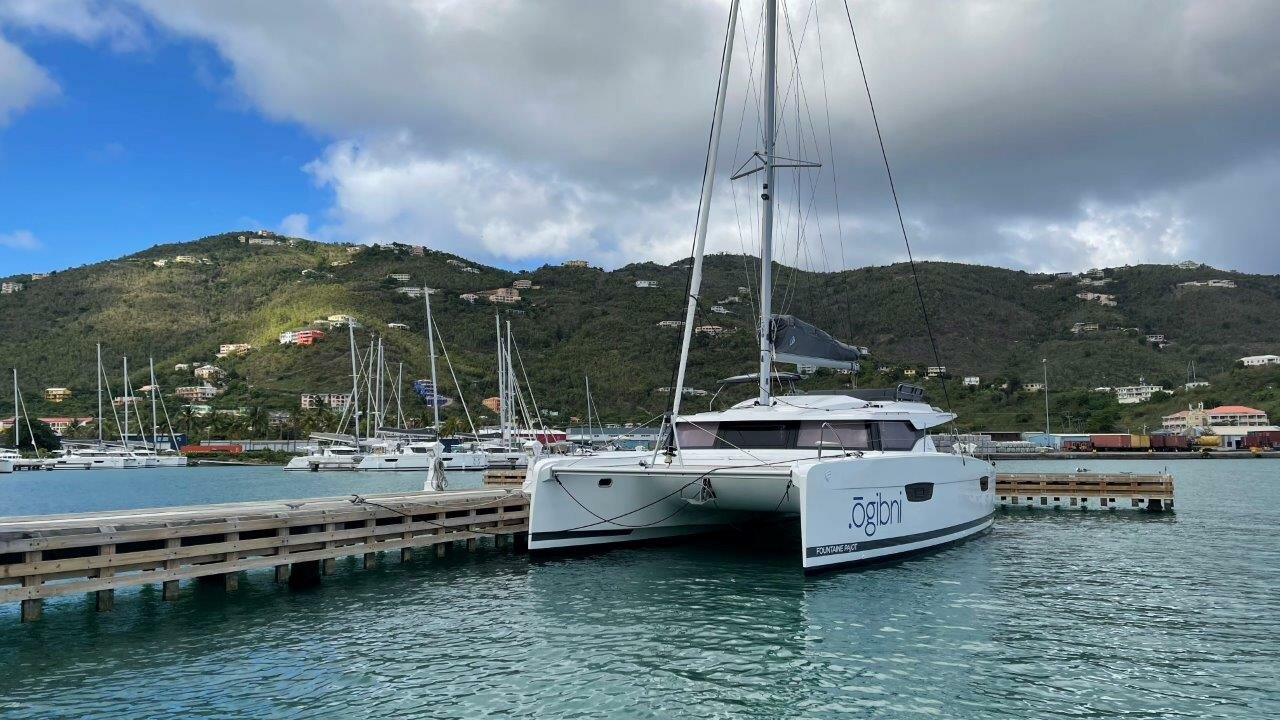 Photo #1 - Fountaine Pajot Elba 45 - 5 cab. (Ogibni) in Road Town - 34039