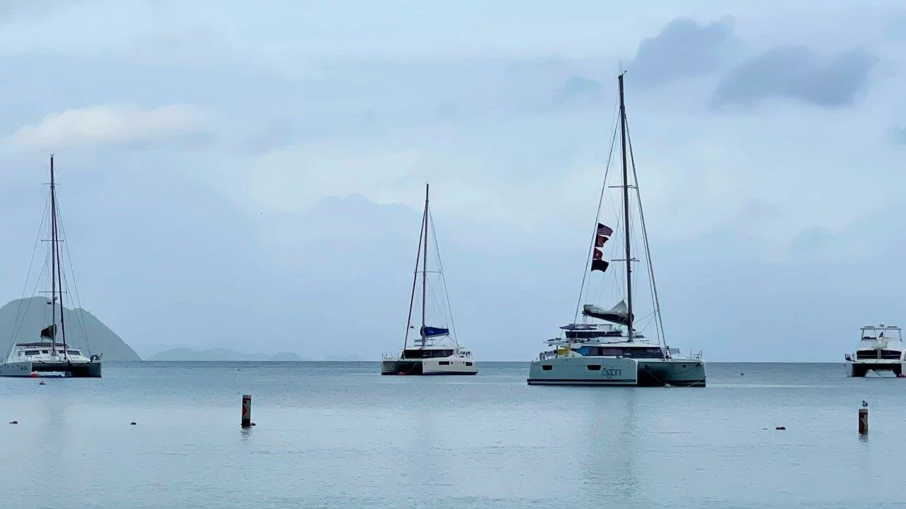 Fountaine Pajot Elba 45 - 5 cab. (Ogibni)  - 4