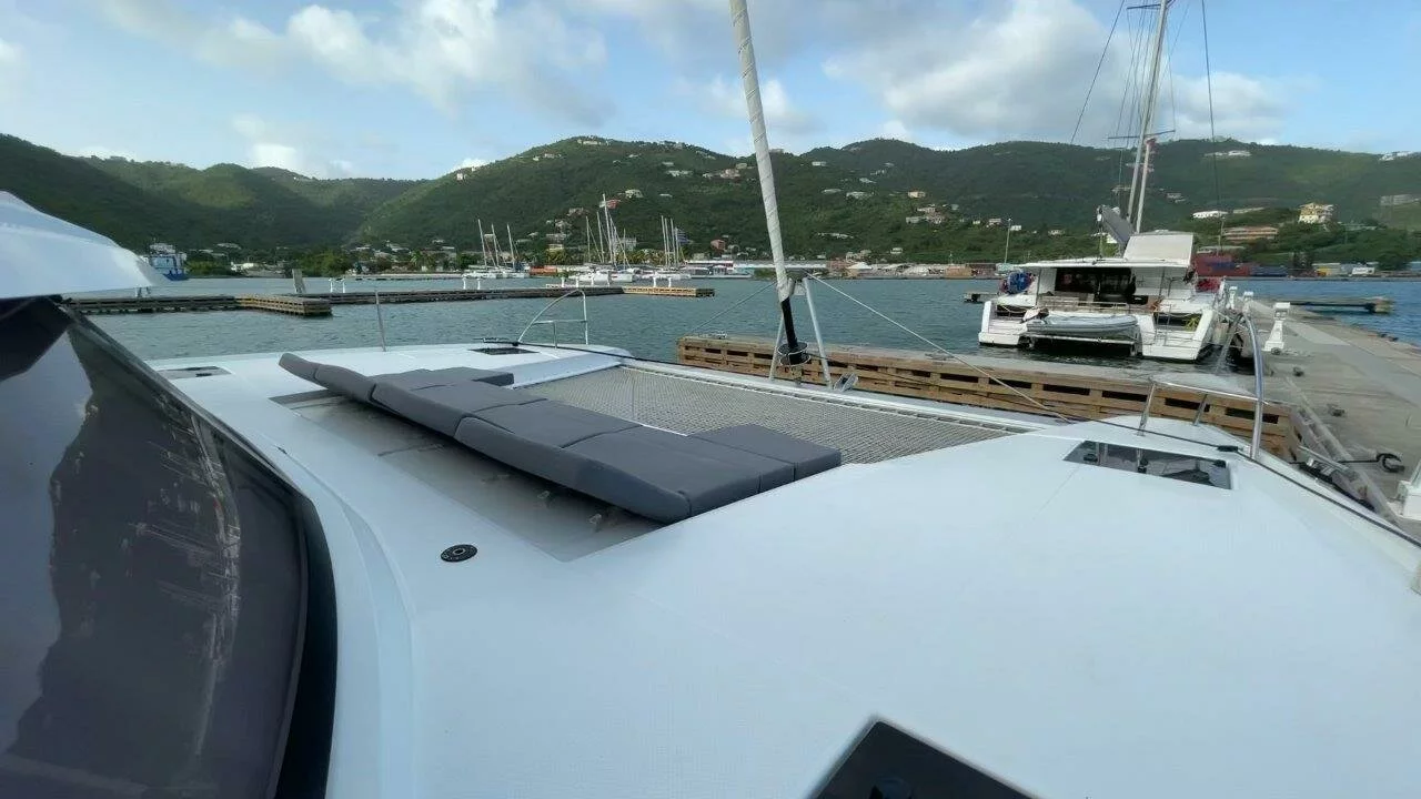 Fountaine Pajot Elba 45 - 5 cab. (Ogibni)  - 10