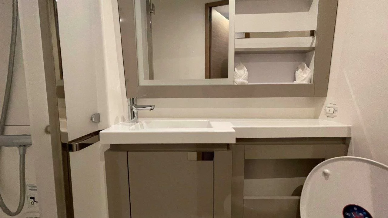 Fountaine Pajot Elba 45 - 5 cab. (Ogibni)  - 25