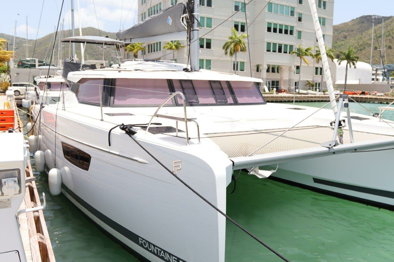 Photo #3 - Fountaine Pajot Astrea 42 - 4 + 1 cab. (Time Thief) en Road Town - 34040