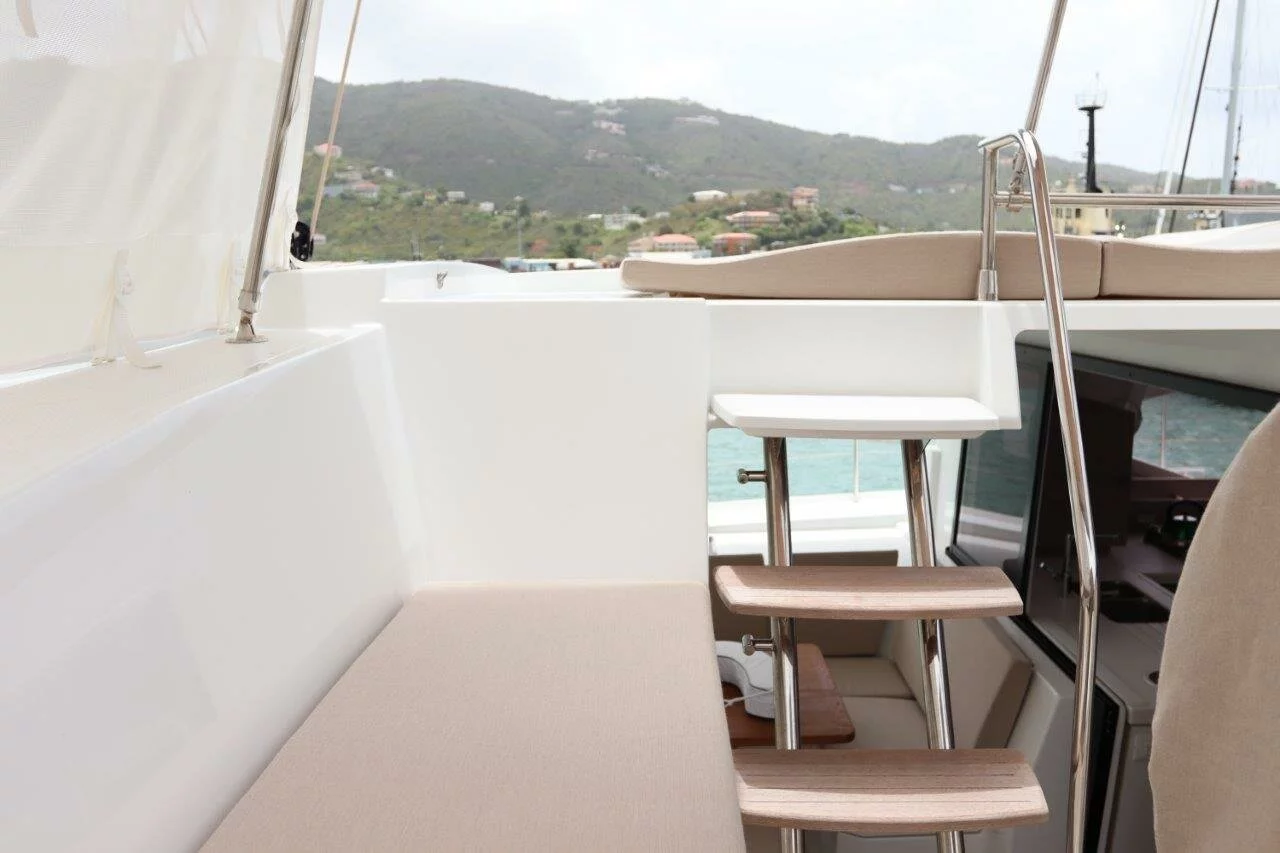 Fountaine Pajot Astrea 42 - 4 + 1 cab. (Idle Time)  - 11
