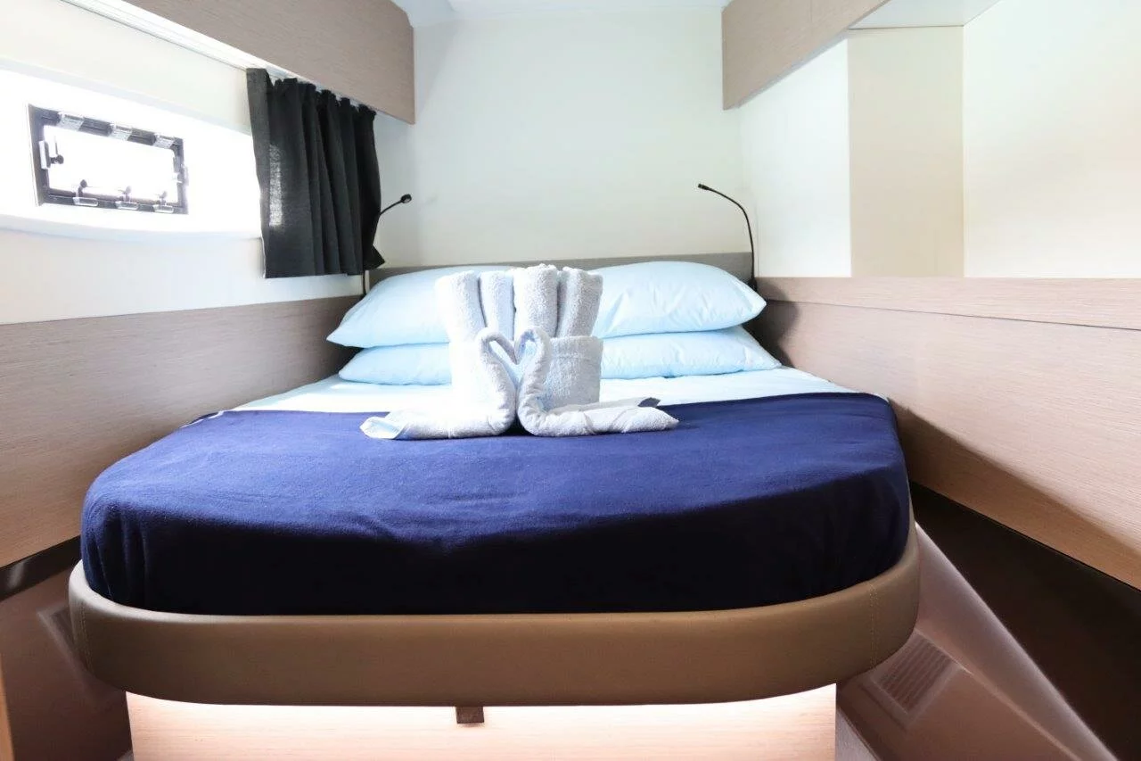 Fountaine Pajot Astrea 42 - 4 + 1 cab. (Idle Time)  - 17