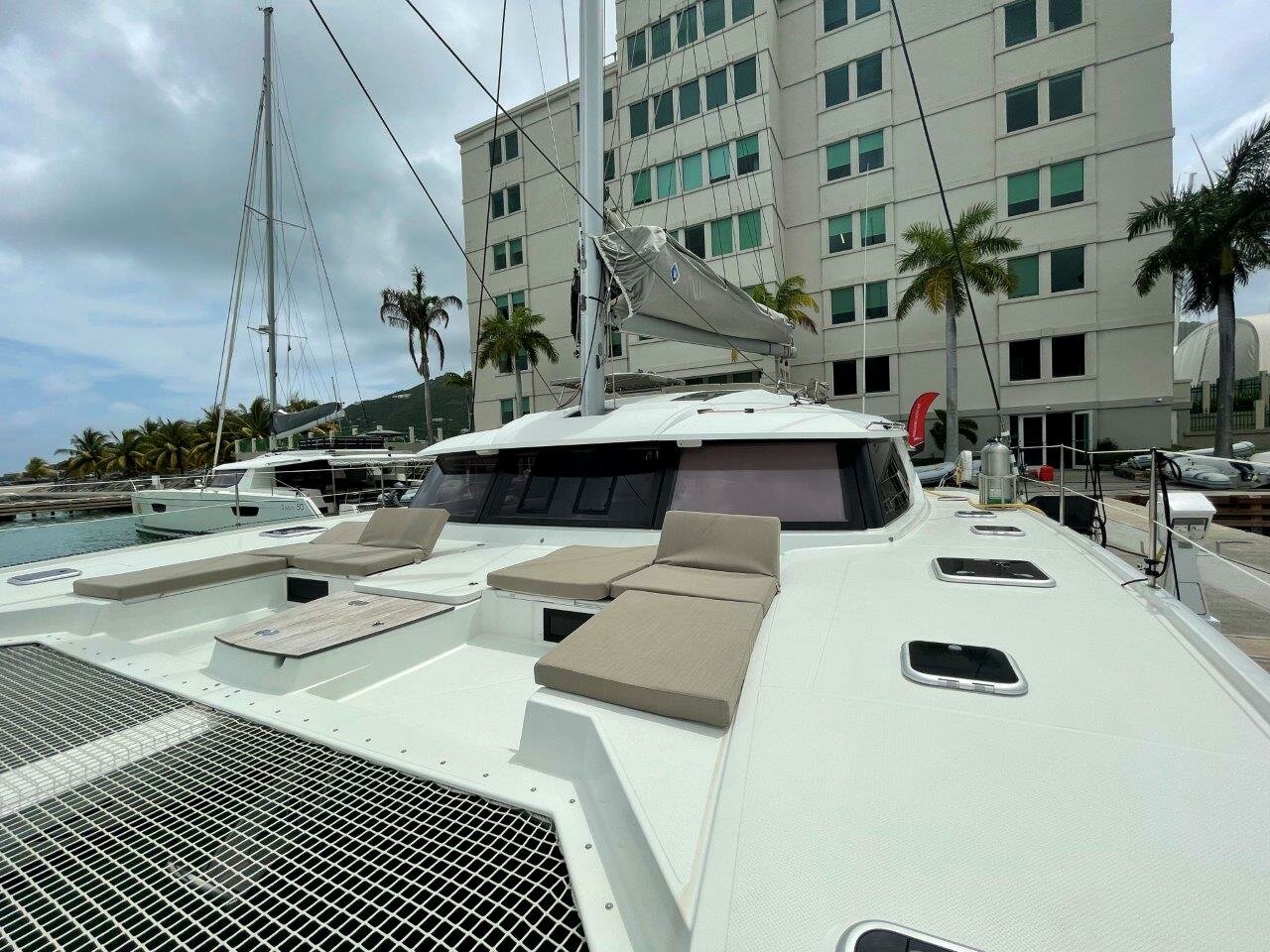 Photo #3 - Fountaine Pajot Saba 50 - 5 cab. (Singing Winds) en Road Town - 34045
