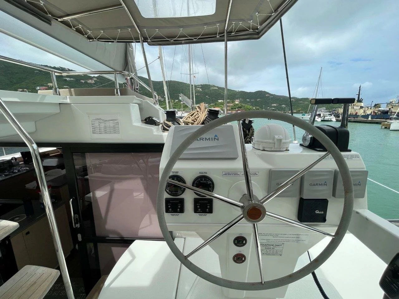 Fountaine Pajot Saba 50 - 5 cab. (Singing Winds)  - 9