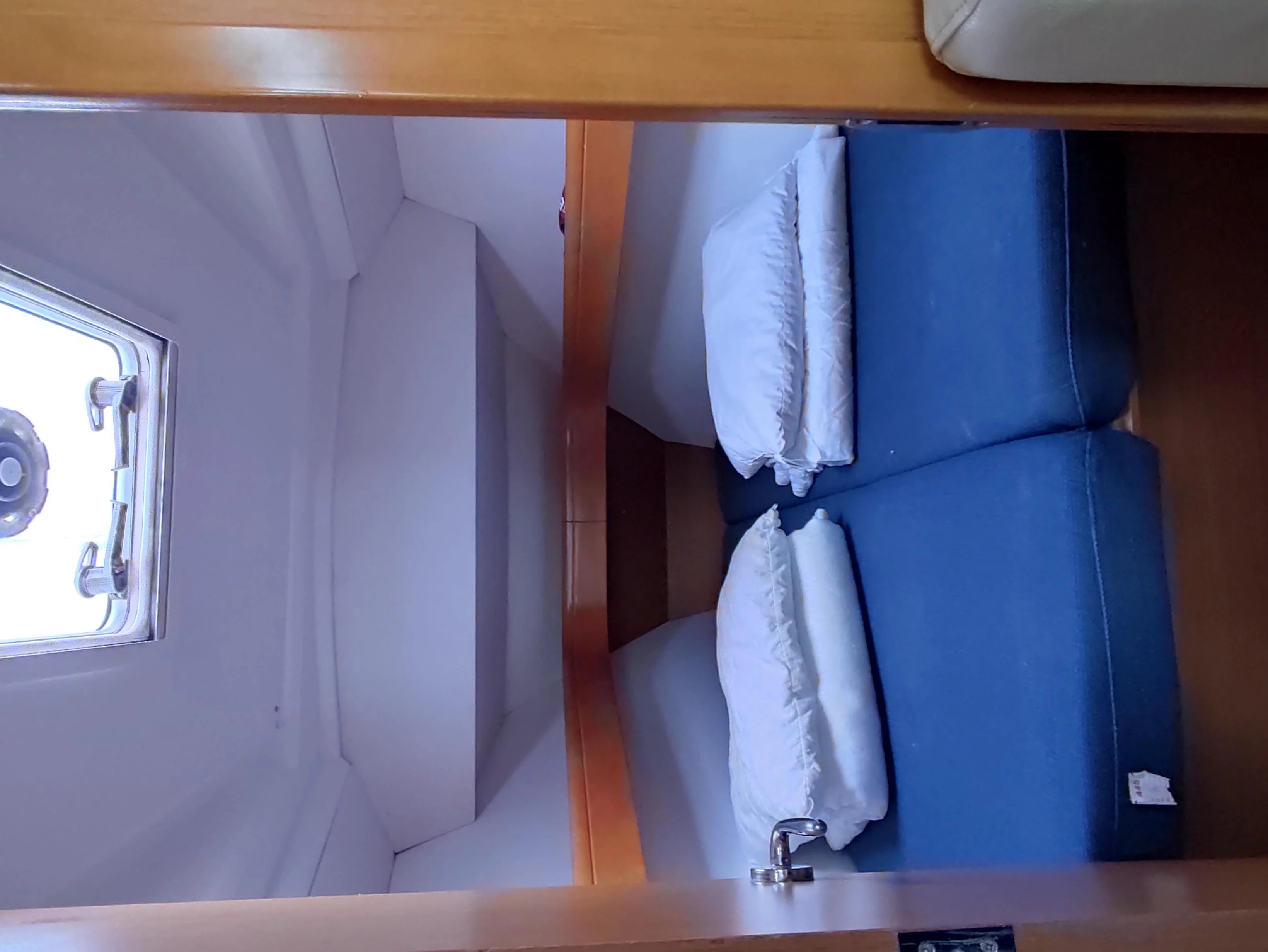 Sun Odyssey 36i (Anita)  - 13
