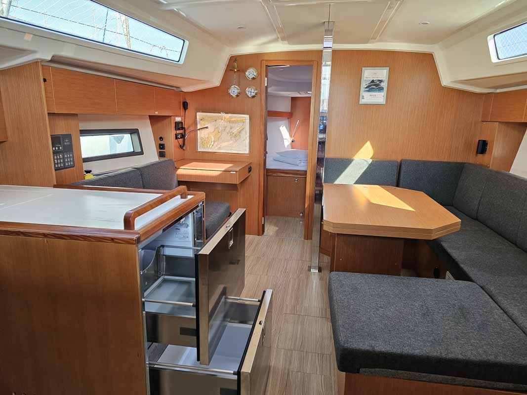 Photo #3 - Bavaria C42 (Nola) in Krk - 34067