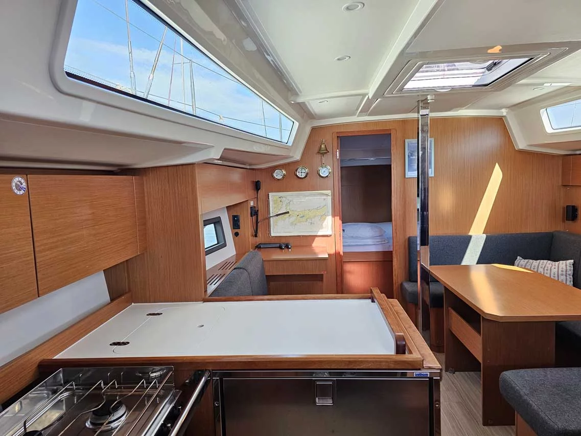 Bavaria C38 (Danny)  - 5