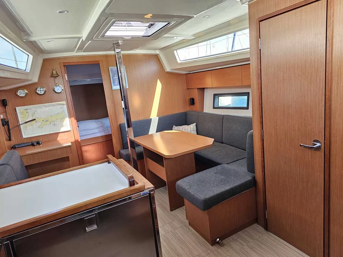 Bavaria C38 (Danny)  - 6