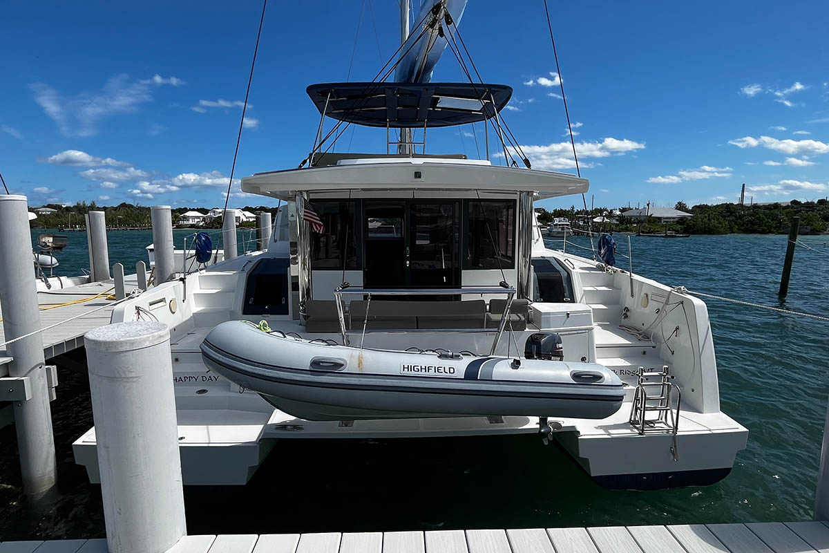 Photo #3 - Bali 4.8 - 5 cab. (Happy Day) in Marsh Harbour - 34120