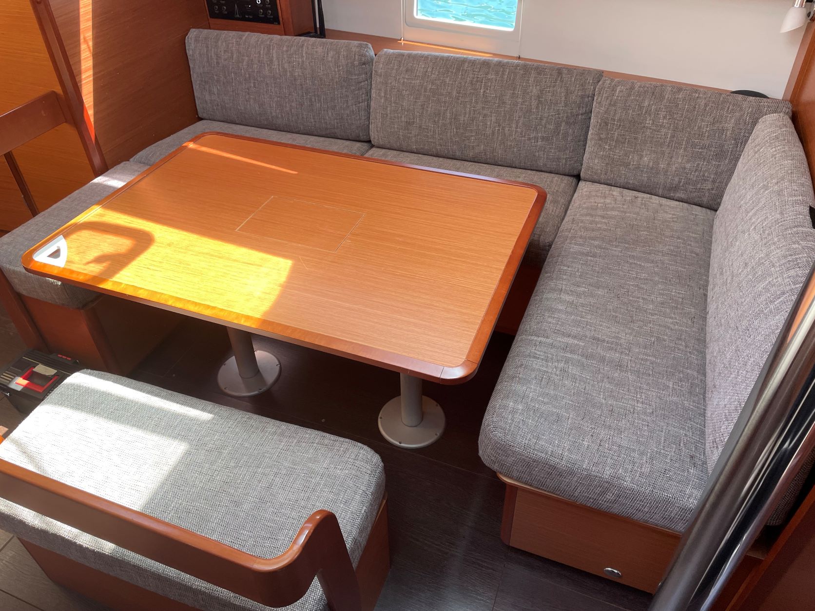 Photo #7 - Dufour 430 GL (Mojito Sunrise) en Pula - 34130