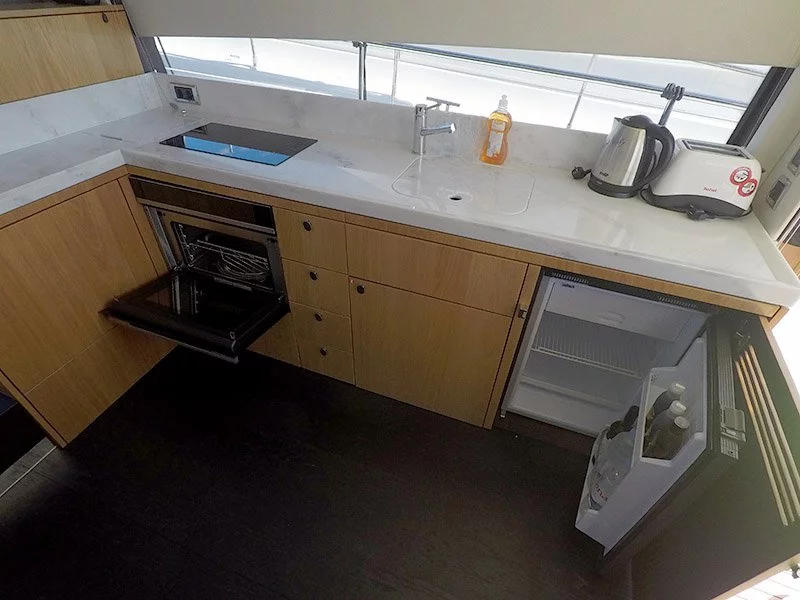 Fairline Squadron 50 (Get Lucky)  - 7