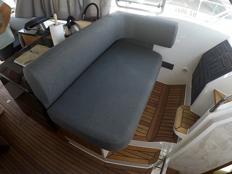 Marex 360 Cabriolet Cruiser (True North)  - 7