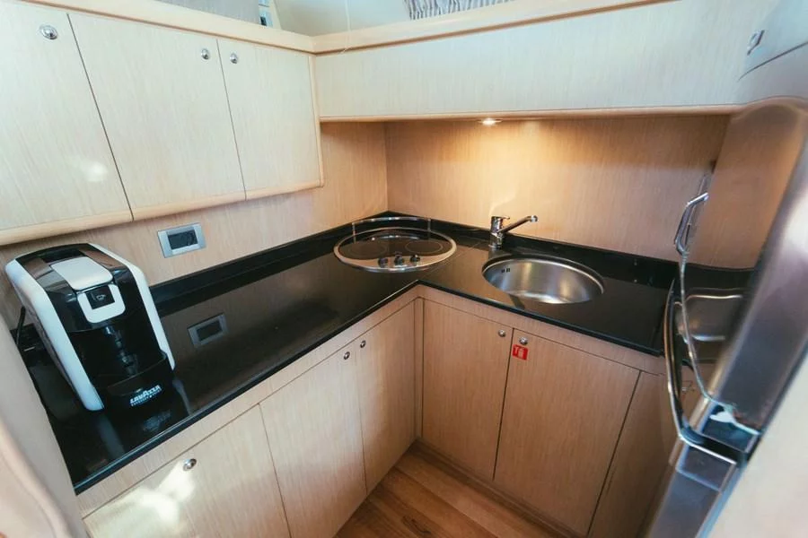 Ferretti Yachts 460i (Bluebell)  - 6