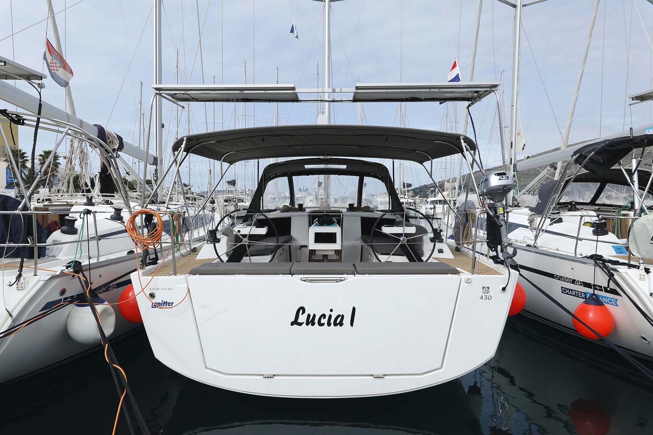 Photo #6 - Dufour 430 (Lucia 1) in Trogir - 34173