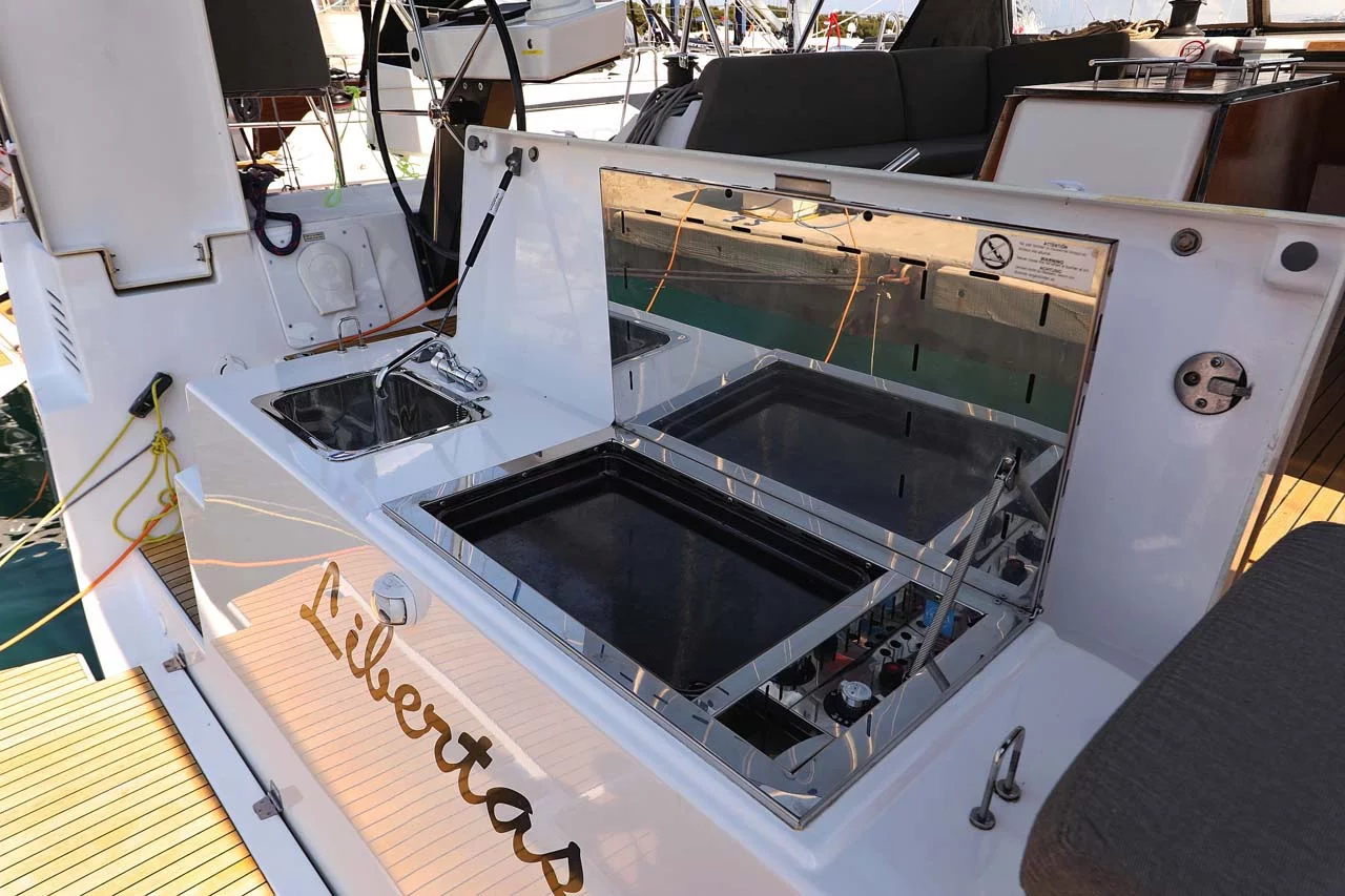 Dufour 470 - 4 cab. (Libertas)  - 6