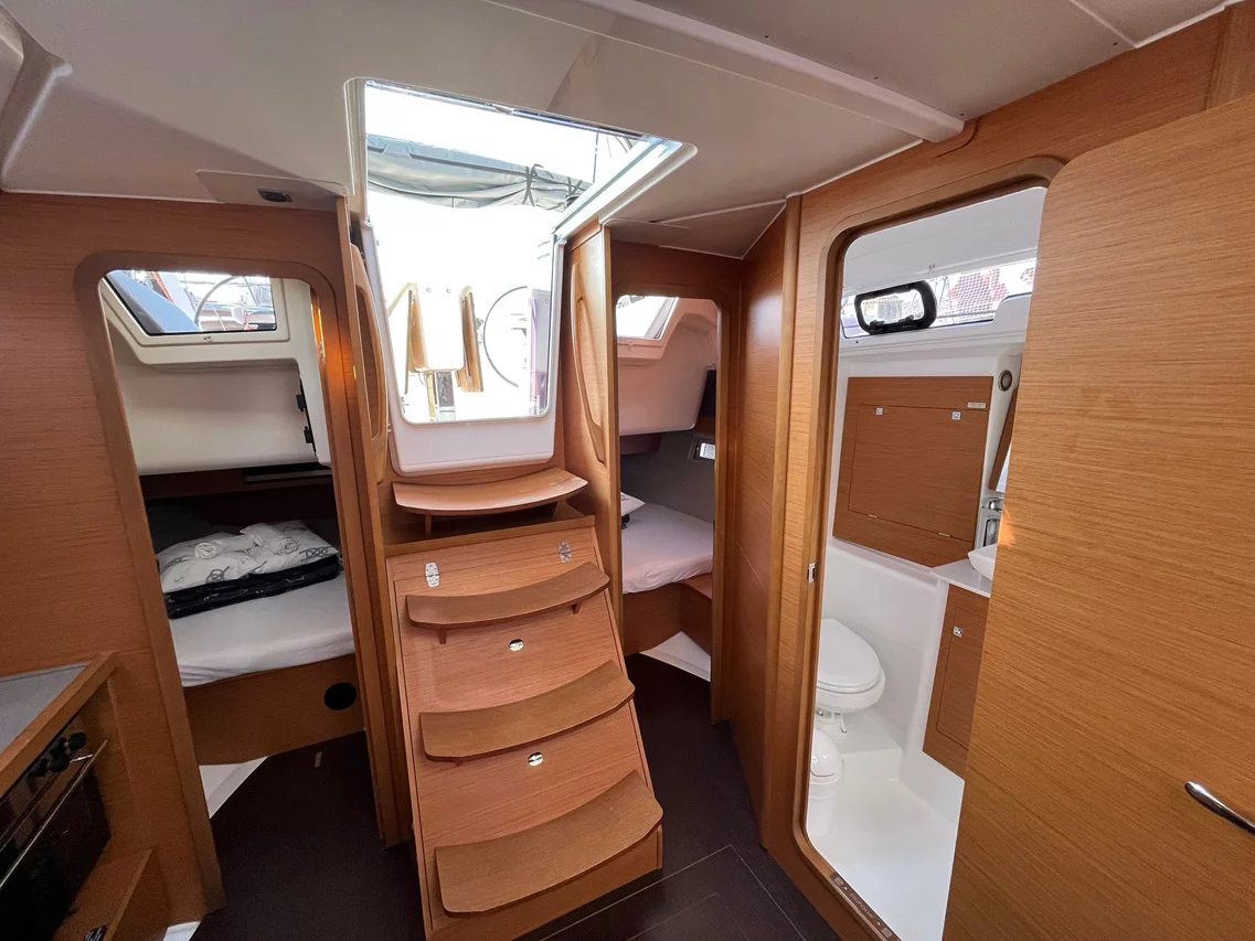 Dufour 390 (Bella I)  - 8