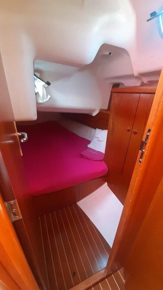Sun Odyssey 37 (Pink Pearl)  - 6
