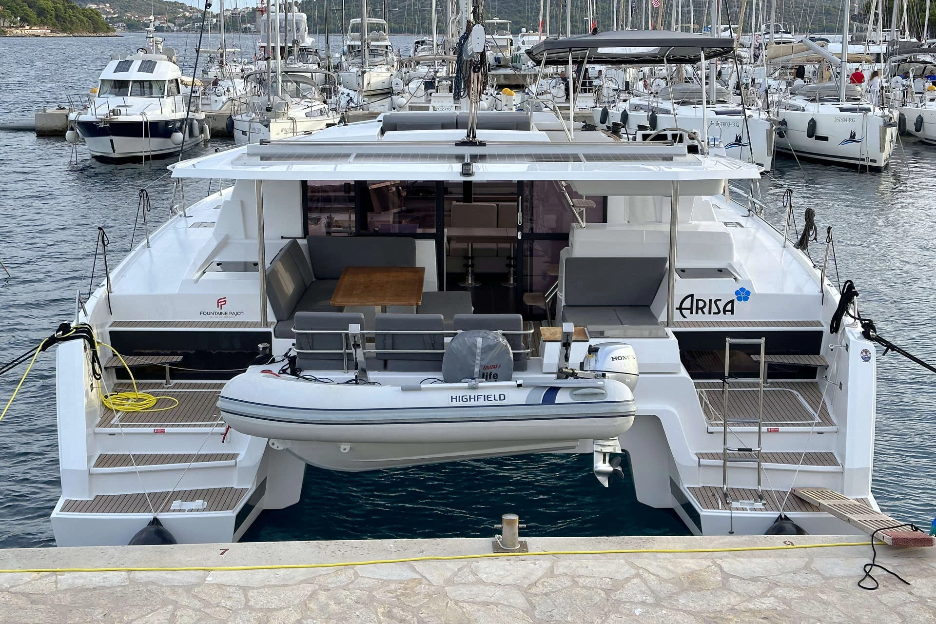 Fountaine Pajot Astrea 42 (Arisa)  - 2