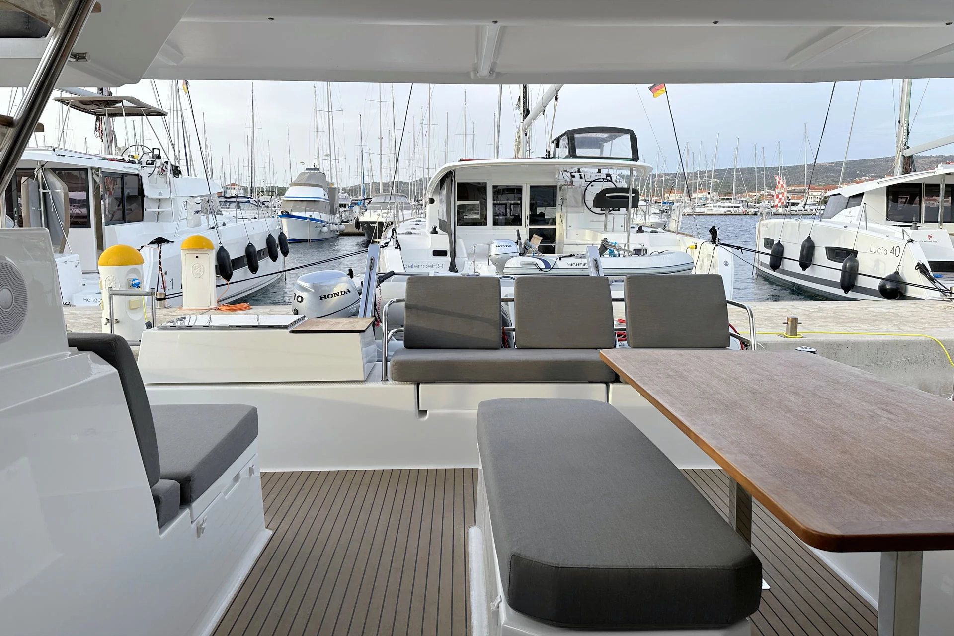 Fountaine Pajot Astrea 42 (Arisa)  - 7