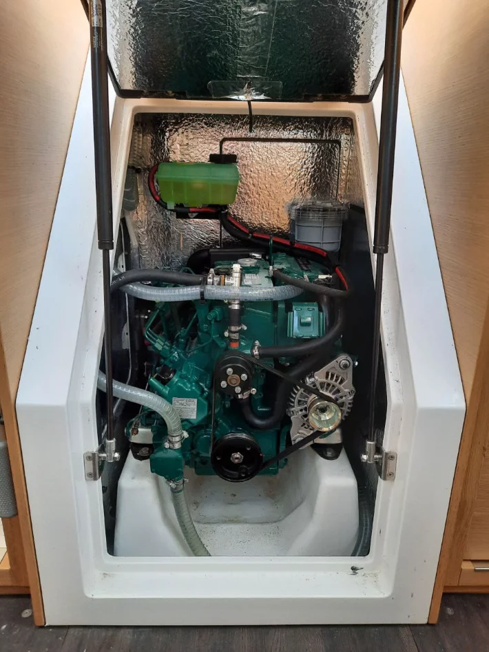 Elan E4 - 2 cab. (Raptor)  - 6