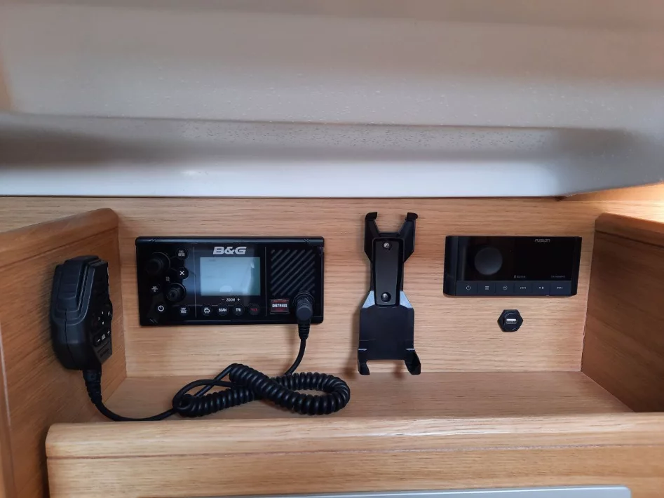 Elan E4 - 2 cab. (Raptor)  - 8